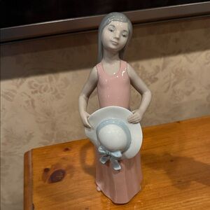 Lladro Girl Figurine in Pink Dress with White Hat - Home Accent